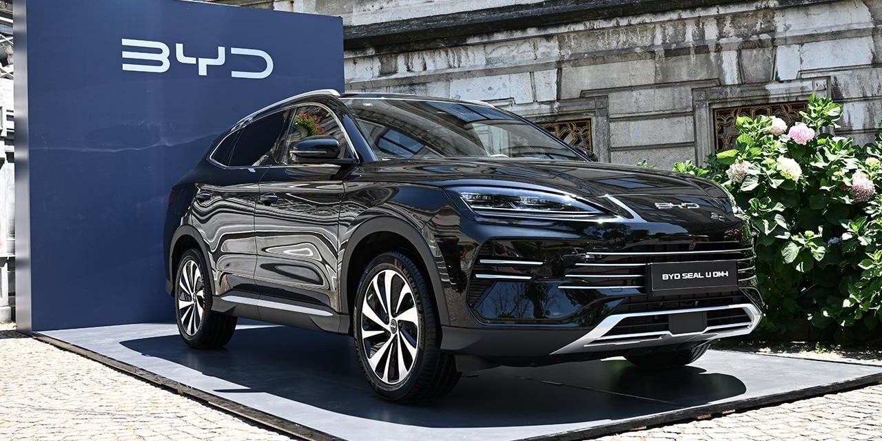 BYD Rekor Kırdı, Tesla’yı Zorluyor!
