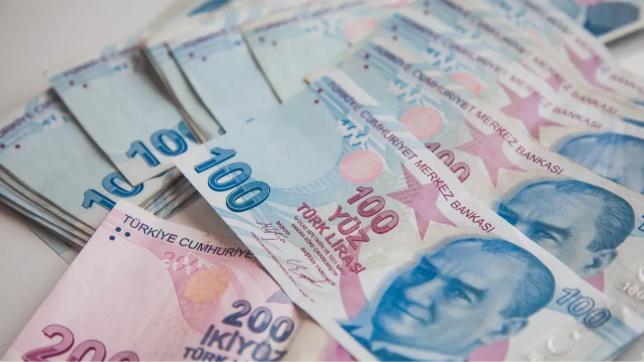 Emekliye bayram ikramiyesi belli oldu! Net rakamı açıkladı